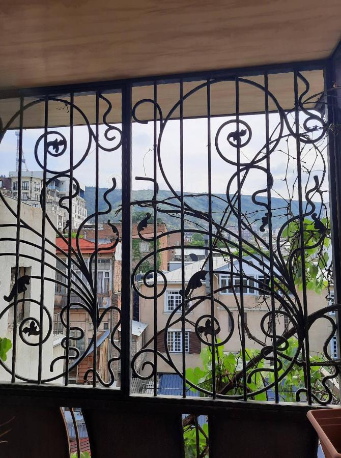 Tbilisi Philharmonia Apartment מראה חיצוני תמונה