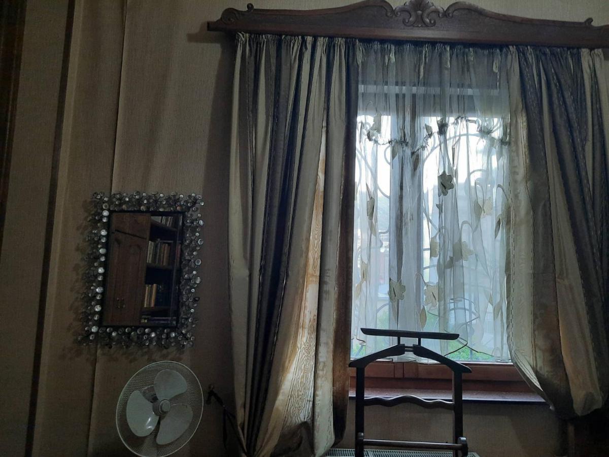Tbilisi Philharmonia Apartment מראה חיצוני תמונה