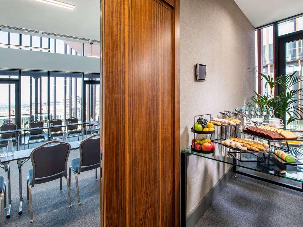Tbilisi Philharmonia Apartment מתקנים תמונה