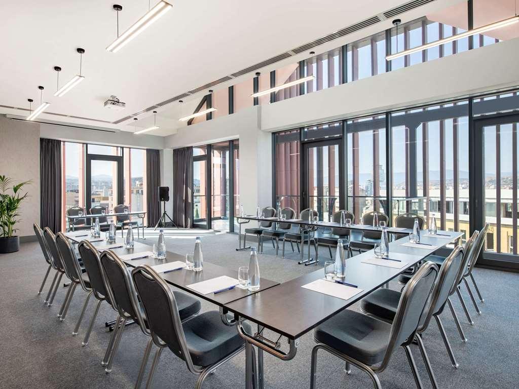 Tbilisi Philharmonia Apartment מתקנים תמונה